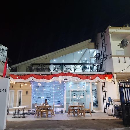Macan Kumbang Residence Palembang Eksteriør billede