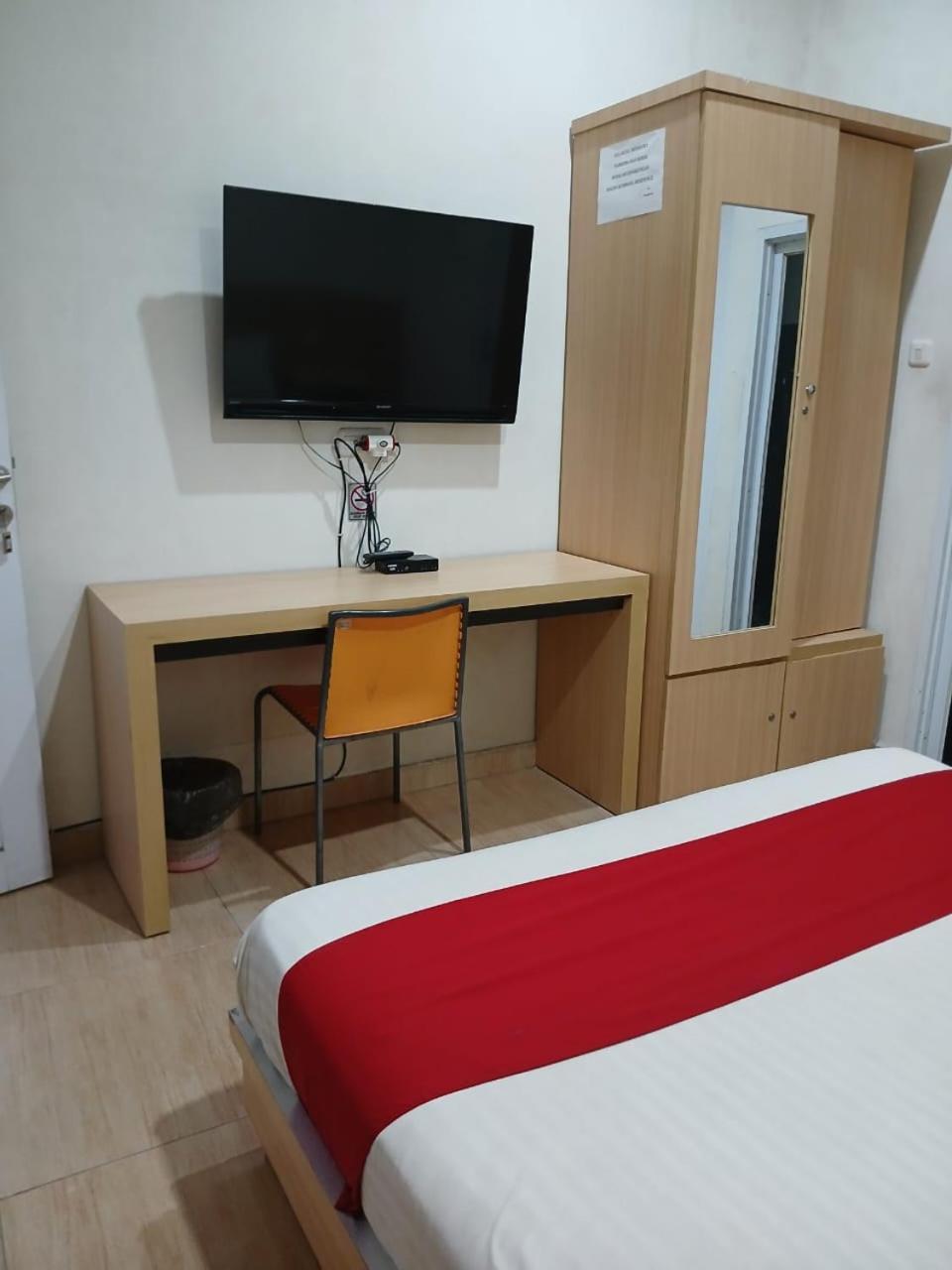 Macan Kumbang Residence Palembang Eksteriør billede